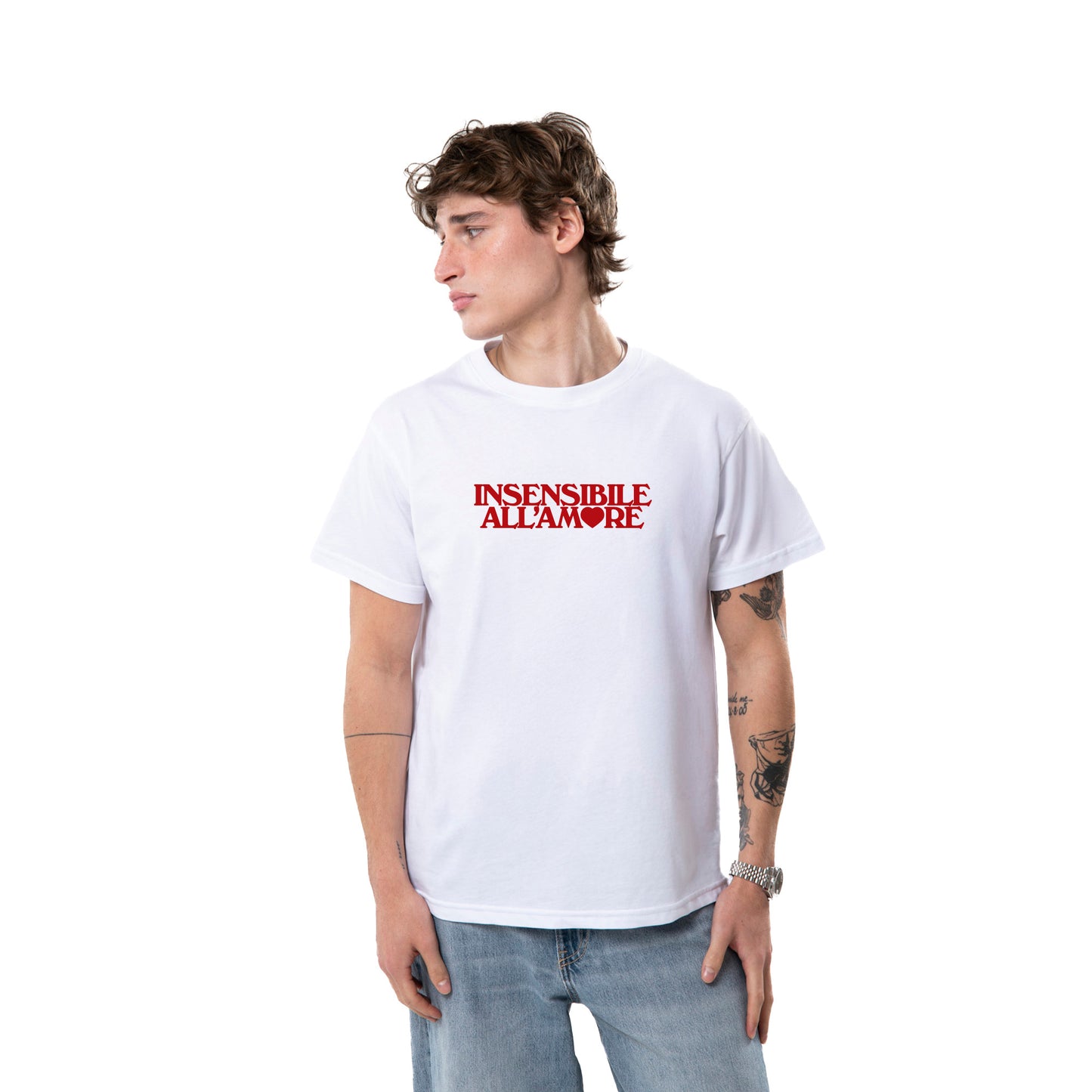 T-shirt "Insensibile all'amore"